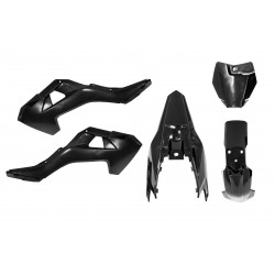 Komplettes Kunststoff-Kit -...
