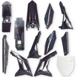 Komplettes Kunststoff-Kit...