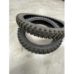 PACK PNEU 18/21"