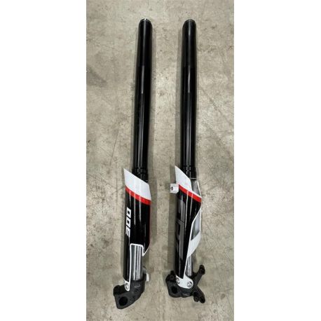 Fourche inversée réglable KKE - 300cc liquide