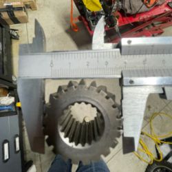 PIGNONE ALBERO MOTORE 250/300