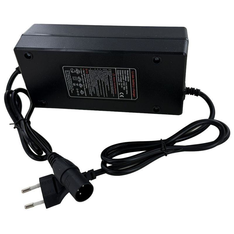 Chargeur 48V 5A embout xlr input voltage: 110-240V 50HZ Input Power: 275W Max Output voltage: 54.6V