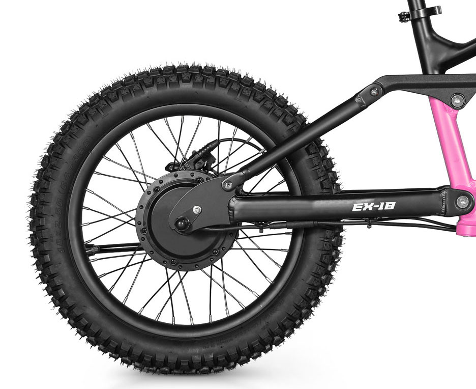 Potente motore brushless da 500 W + batteria al litio da 36 V 7,8 Ah